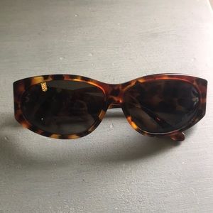 Vintage Gucci Chic Tortoise Shell Sunglasses